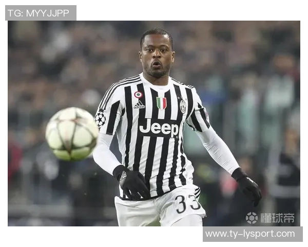 埃弗拉回忆莫耶斯执教时期自感表现糟糕并批评当代球员软弱